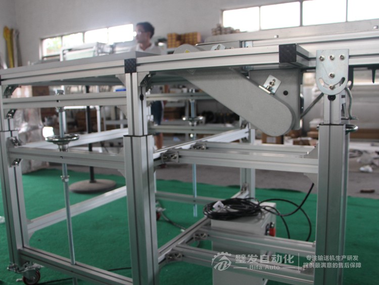 小型非標皮帶輸送機 小型非標皮帶輸送機